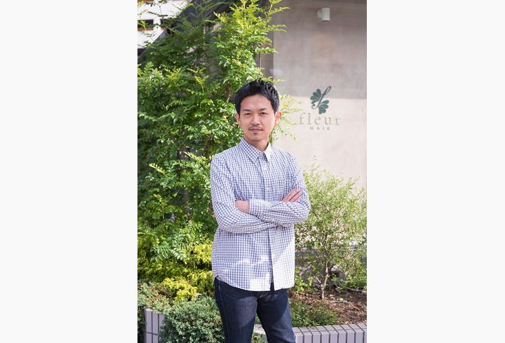 スタッフ 千葉で人気の美容室・fleur hairへお越しください